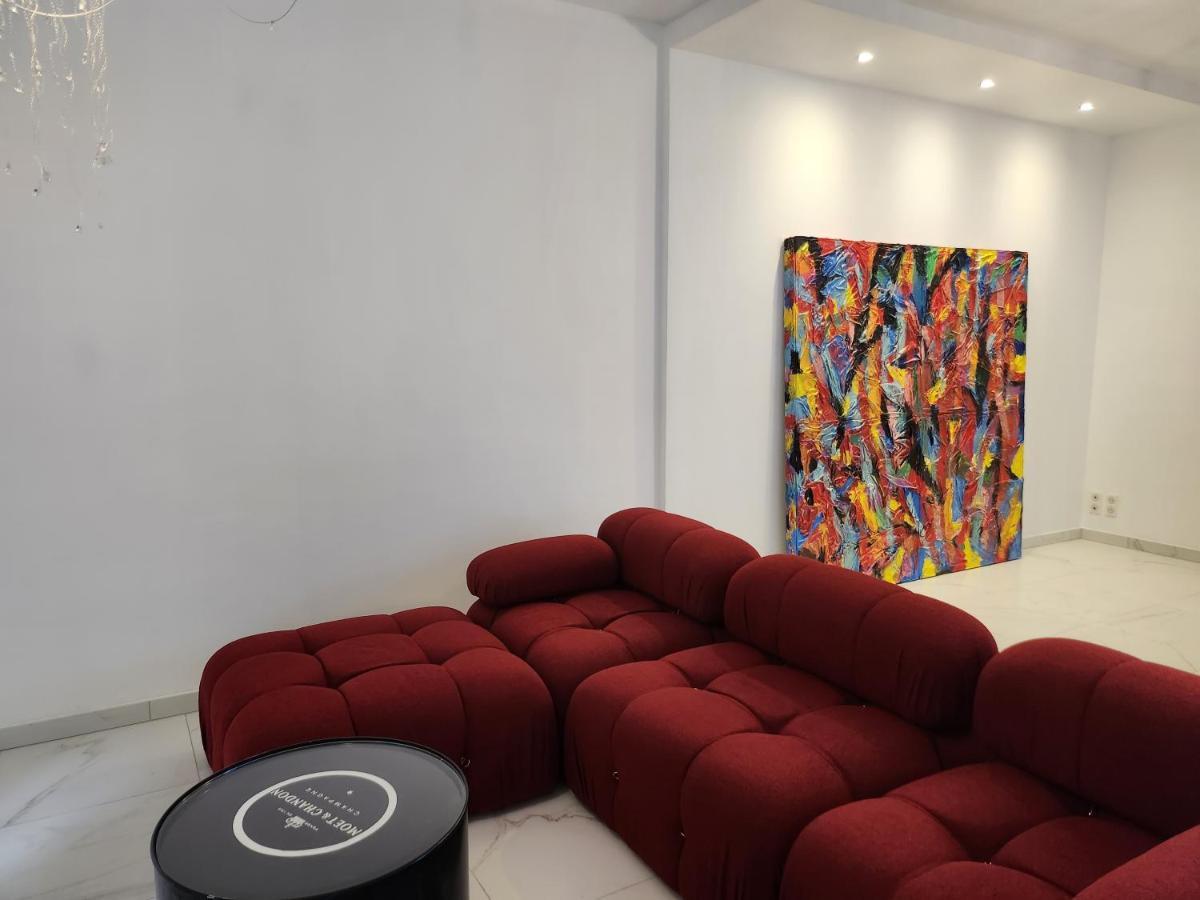 Maison Face A L'Abbaye D'Hautvillers - 2 Bedrooms 2 Bathrooms, Parking Экстерьер фото